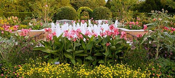 12 Must See Botanical Gardens In The U S Metalphoto Of Cincinnati