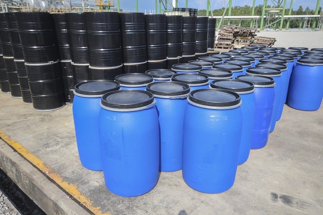 Bulk chemical container storage