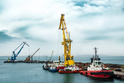 6 Benefits of Metalphoto®Control Panels for Offshore Marine Cranes